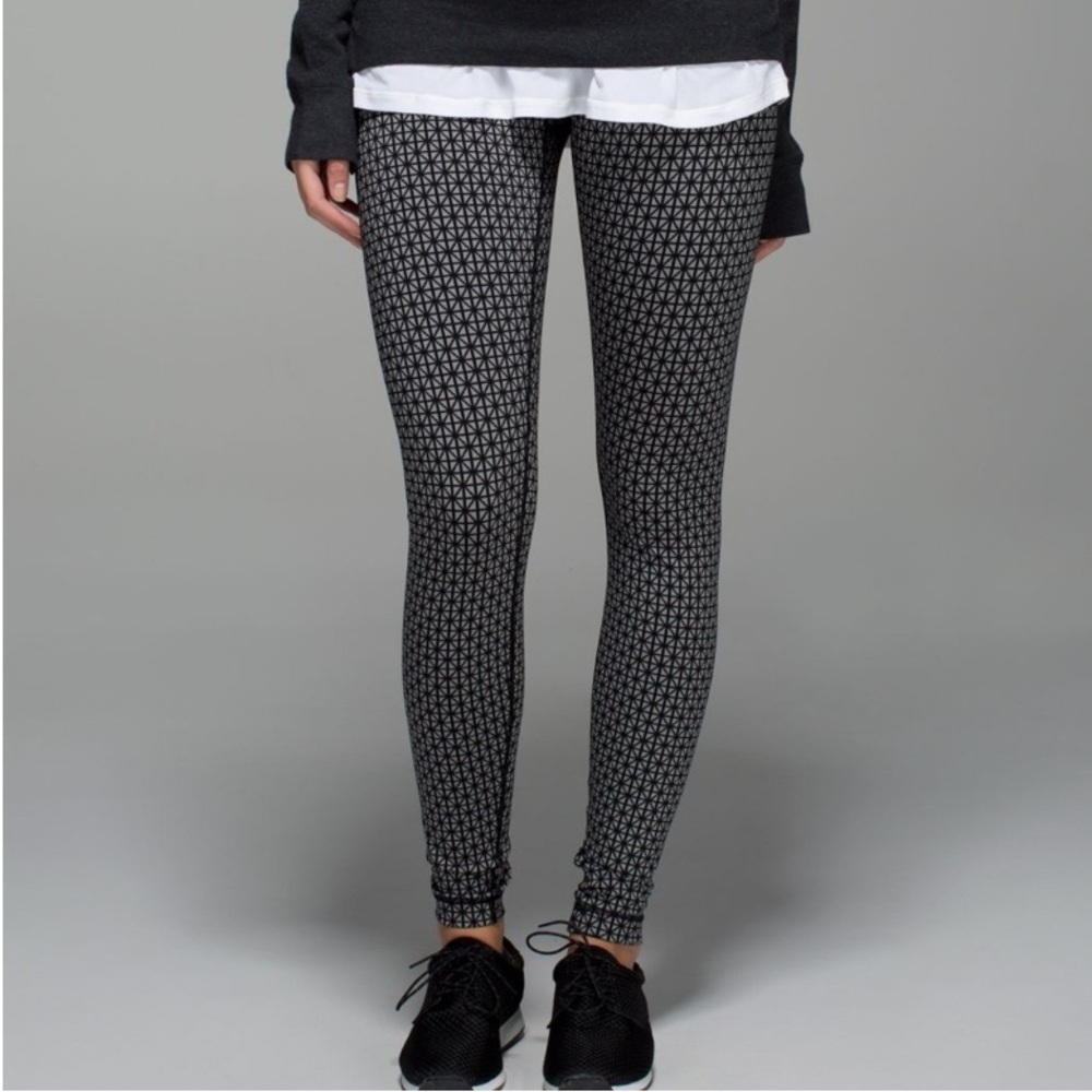 Lululemon Wunder Under Leggings Tri Geo Silver Spoon Black Size 6